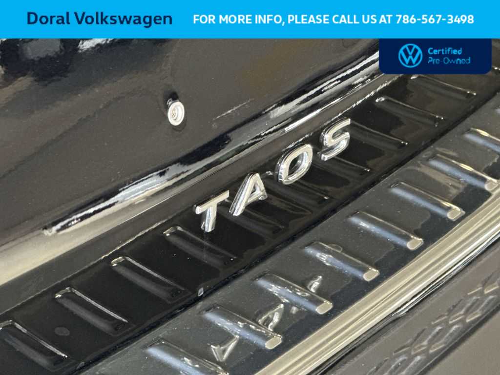 Thumbnail: 2025 Volkswagen Taos - 10