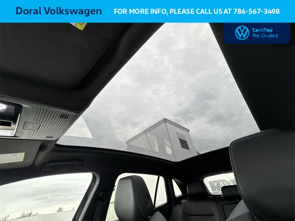 Thumbnail: 2023 Volkswagen ID.4 - 17