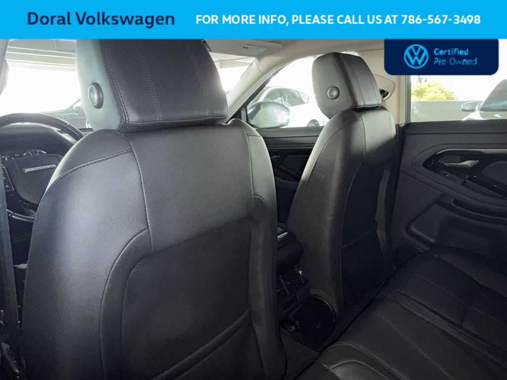 Thumbnail: 2020 Land Rover Range Rover Evoque - 23