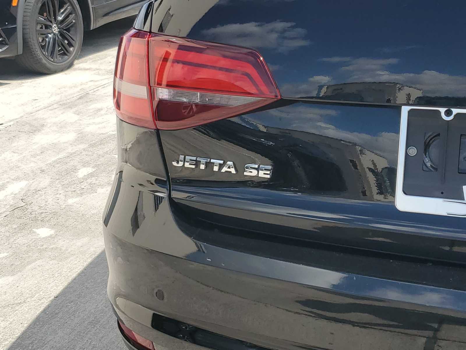 2017 Volkswagen Jetta SE 6