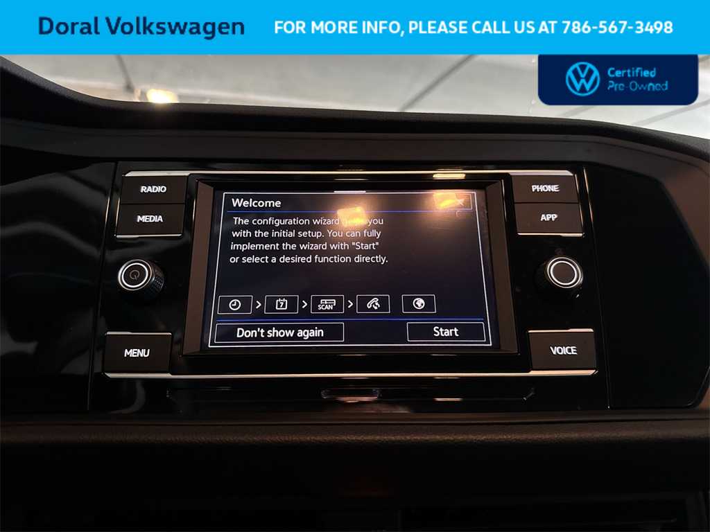 Thumbnail: 2024 Volkswagen Jetta - 18
