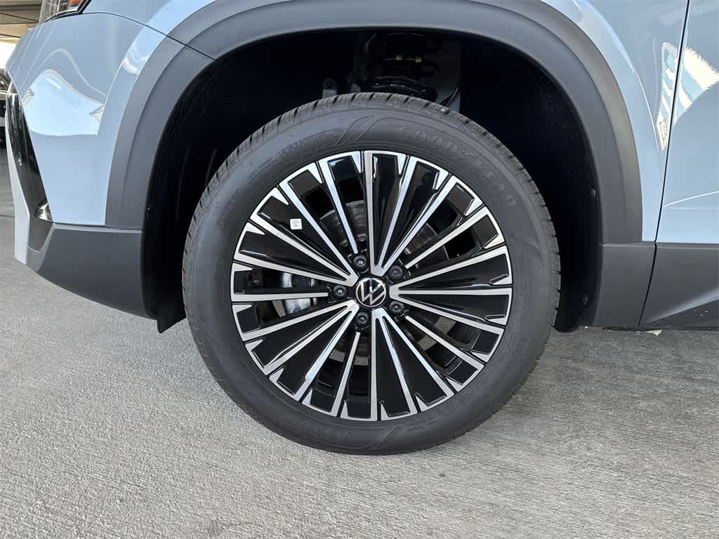 Thumbnail: 2026 Volkswagen Taos - 10