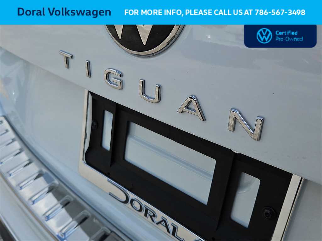 Thumbnail: 2024 Volkswagen Tiguan - 14