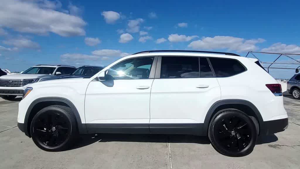 Thumbnail: 2024 Volkswagen Atlas - 5