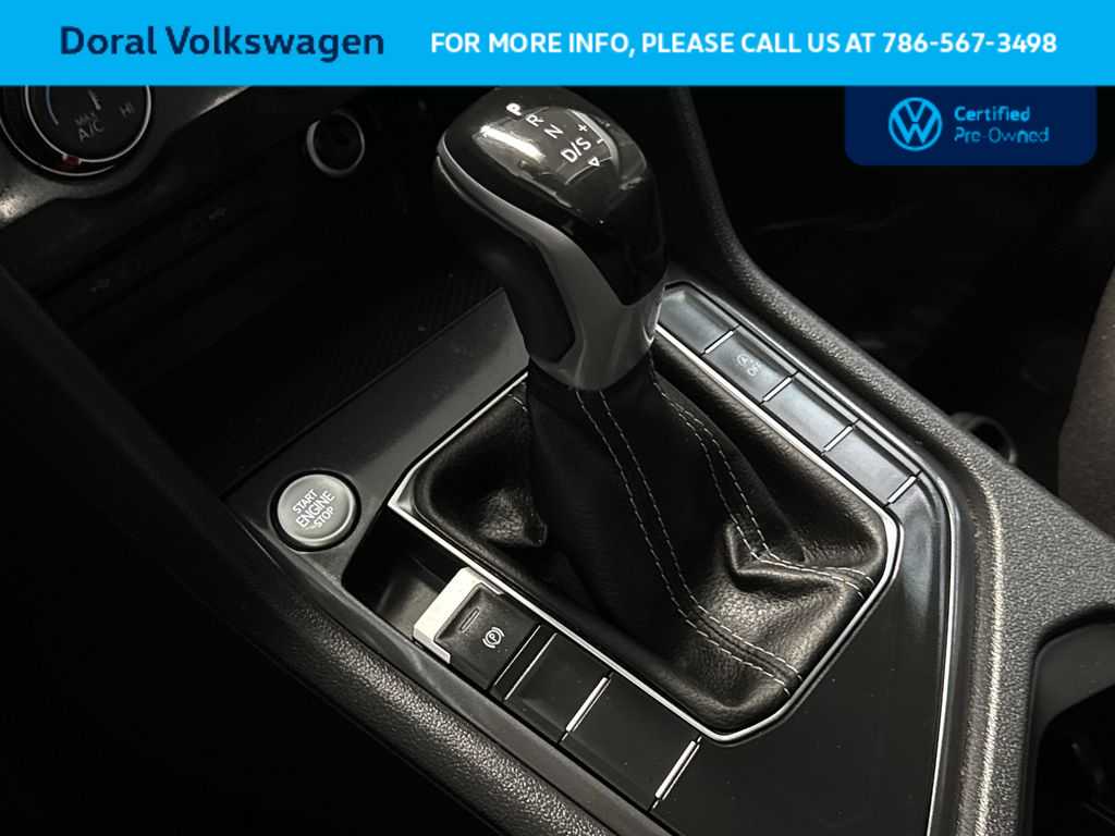 Thumbnail: 2024 Volkswagen Tiguan - 21