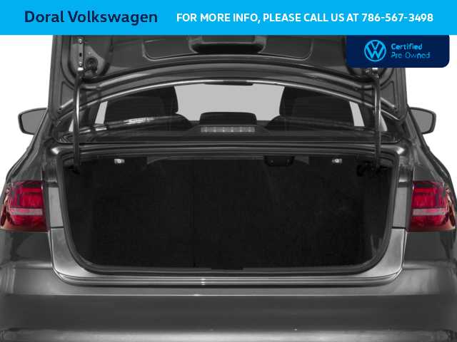 Thumbnail: 2018 Volkswagen Jetta - 12