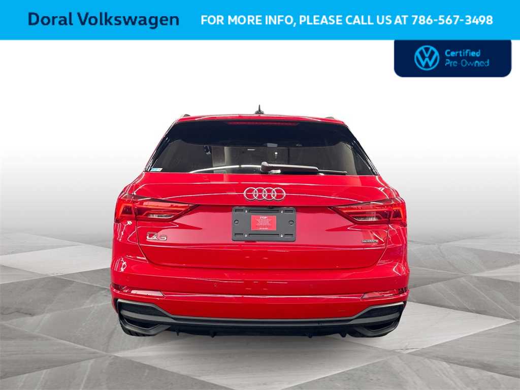 Thumbnail: 2023 Audi Q3 - 7