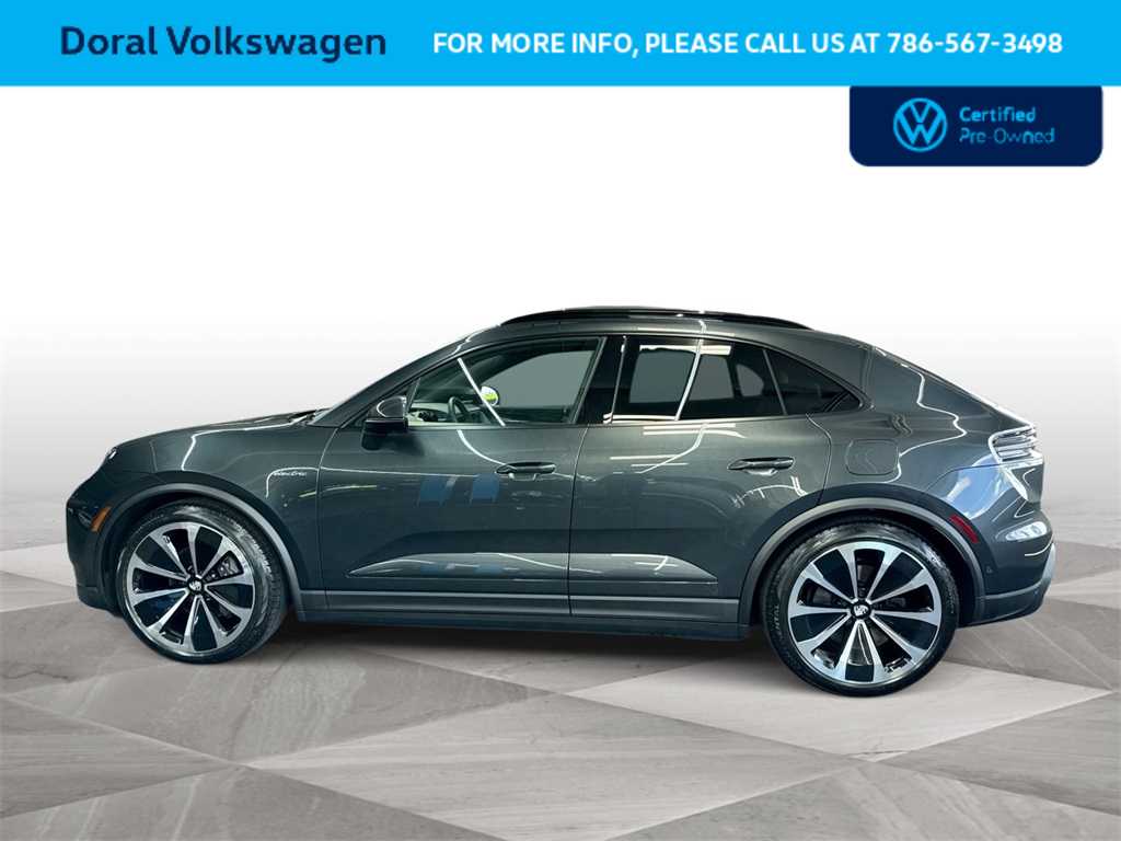 Thumbnail: 2025 Porsche Macan - 5