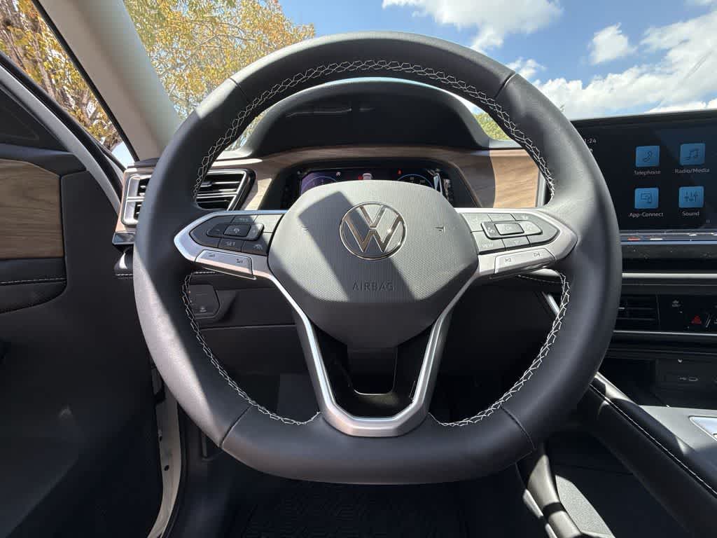 Thumbnail: 2026 Volkswagen Atlas - 15