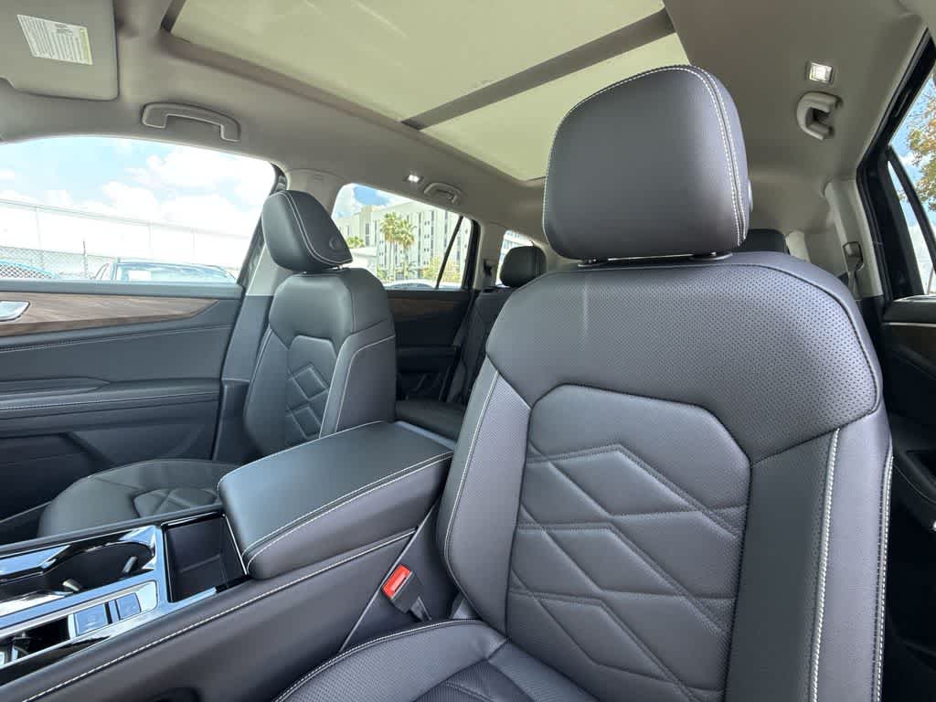 Thumbnail: 2026 Volkswagen Atlas - 14