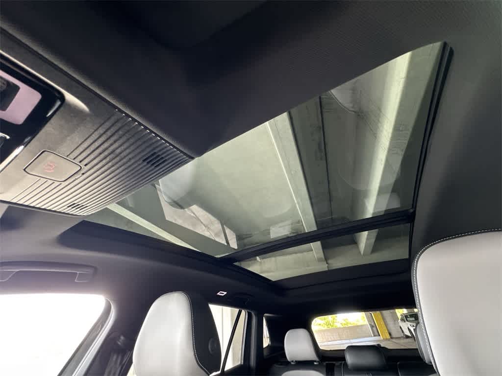 Thumbnail: 2026 Volkswagen Tiguan - 17