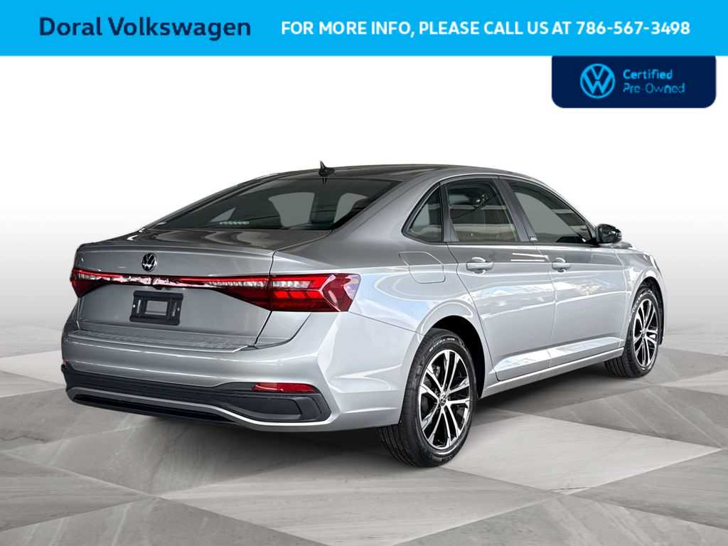 Thumbnail: 2025 Volkswagen Jetta - 8