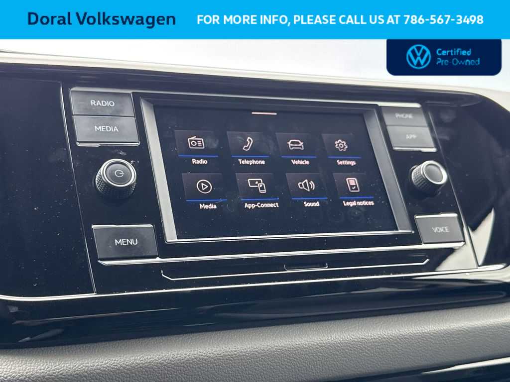 Thumbnail: 2024 Volkswagen Taos - 18