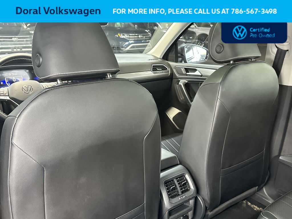 Thumbnail: 2023 Volkswagen Tiguan - 23