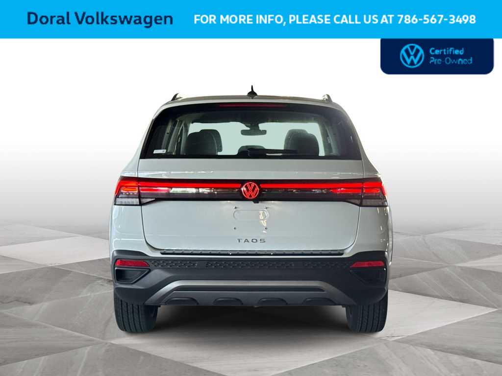 Thumbnail: 2025 Volkswagen Taos - 7