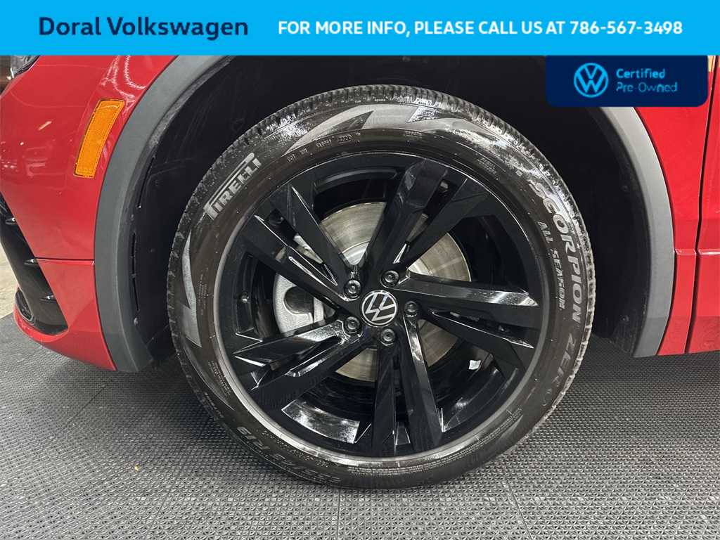 Thumbnail: 2024 Volkswagen Tiguan - 10