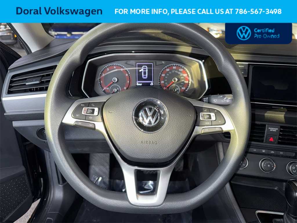 Thumbnail: 2019 Volkswagen Jetta - 14