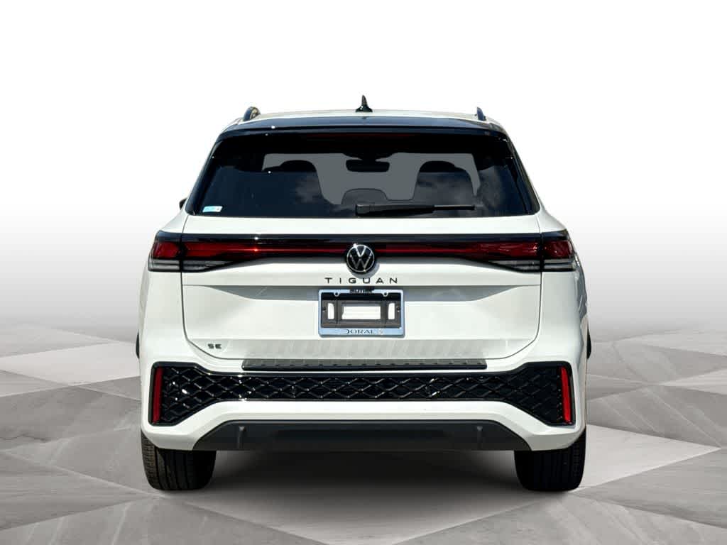 Thumbnail: 2026 Volkswagen Tiguan - 7
