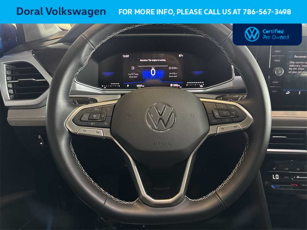 Thumbnail: 2025 Volkswagen Taos - 15