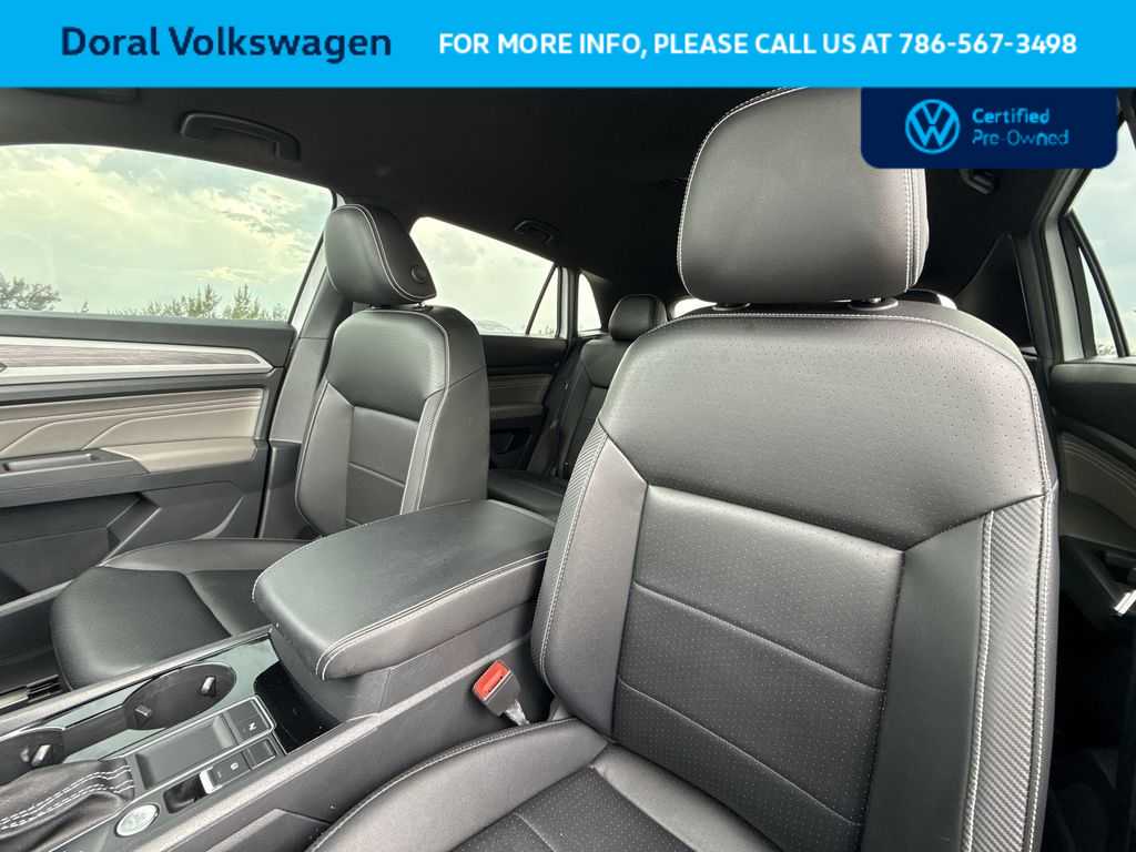 Thumbnail: 2023 Volkswagen Atlas - 14
