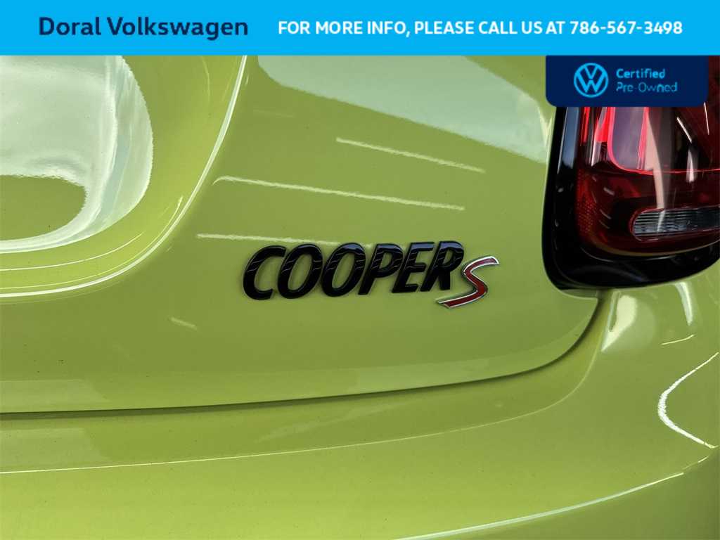 Thumbnail: 2024 MINI Cooper Hardtop - 10