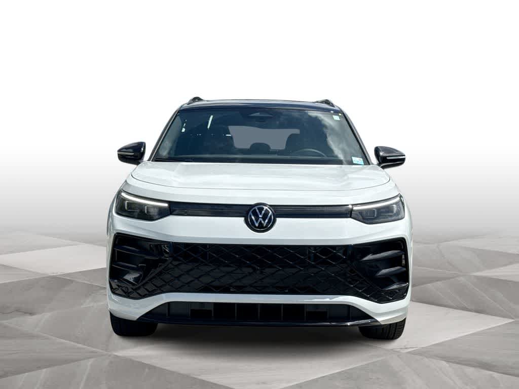 Thumbnail: 2026 Volkswagen Tiguan - 3