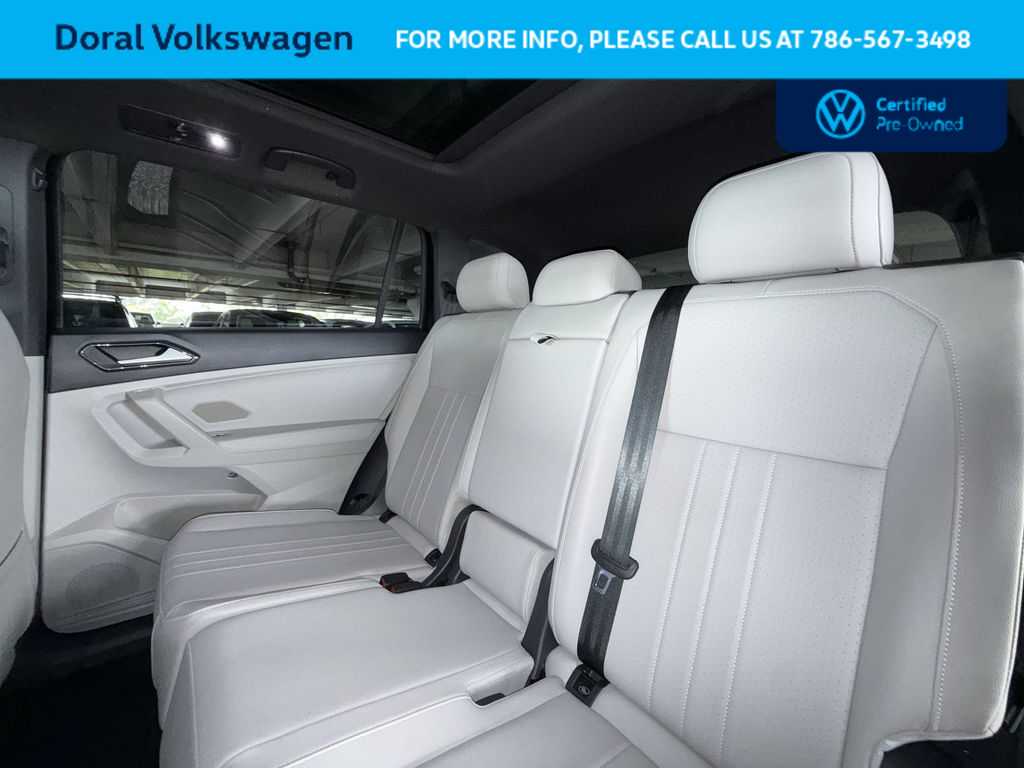 Thumbnail: 2023 Volkswagen Tiguan - 22