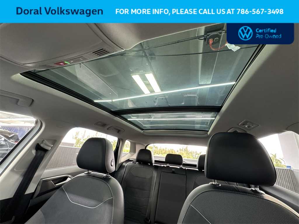 Thumbnail: 2025 Volkswagen Taos - 17