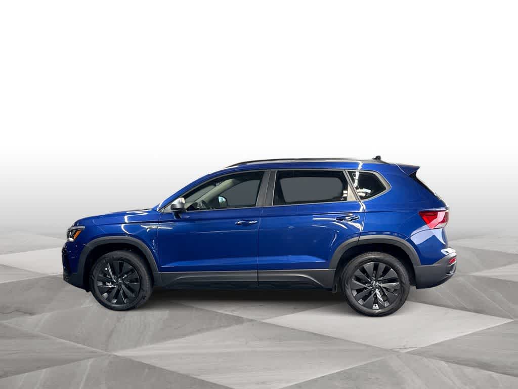Thumbnail: 2024 Volkswagen Taos - 5