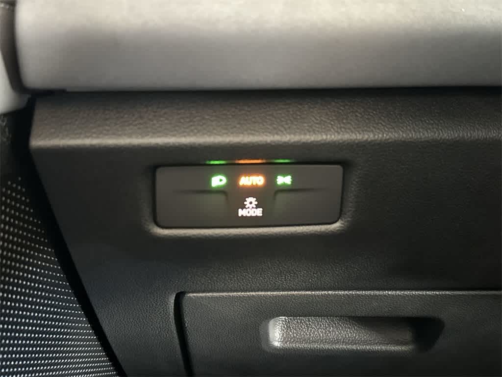 Thumbnail: 2026 Volkswagen Tiguan - 17