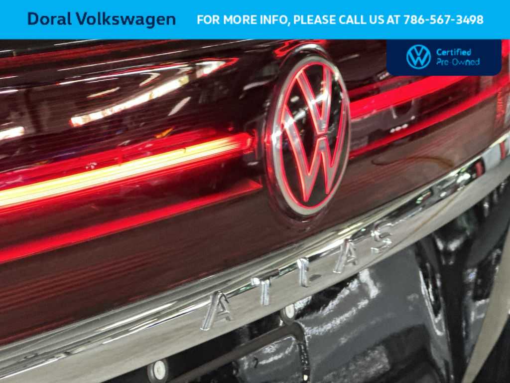 Thumbnail: 2026 Volkswagen Atlas - 10