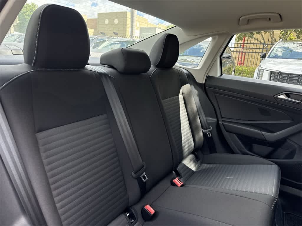 Thumbnail: 2026 Volkswagen Jetta - 26