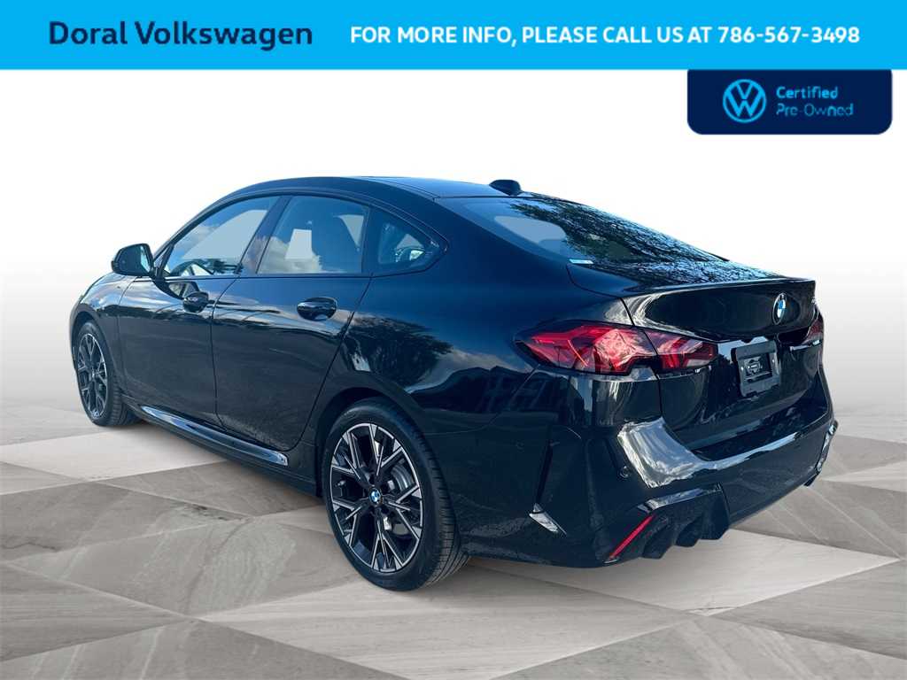 Thumbnail: 2026 BMW 2 Series - 6