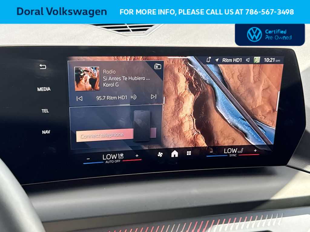 Thumbnail: 2025 BMW 2 Series - 18