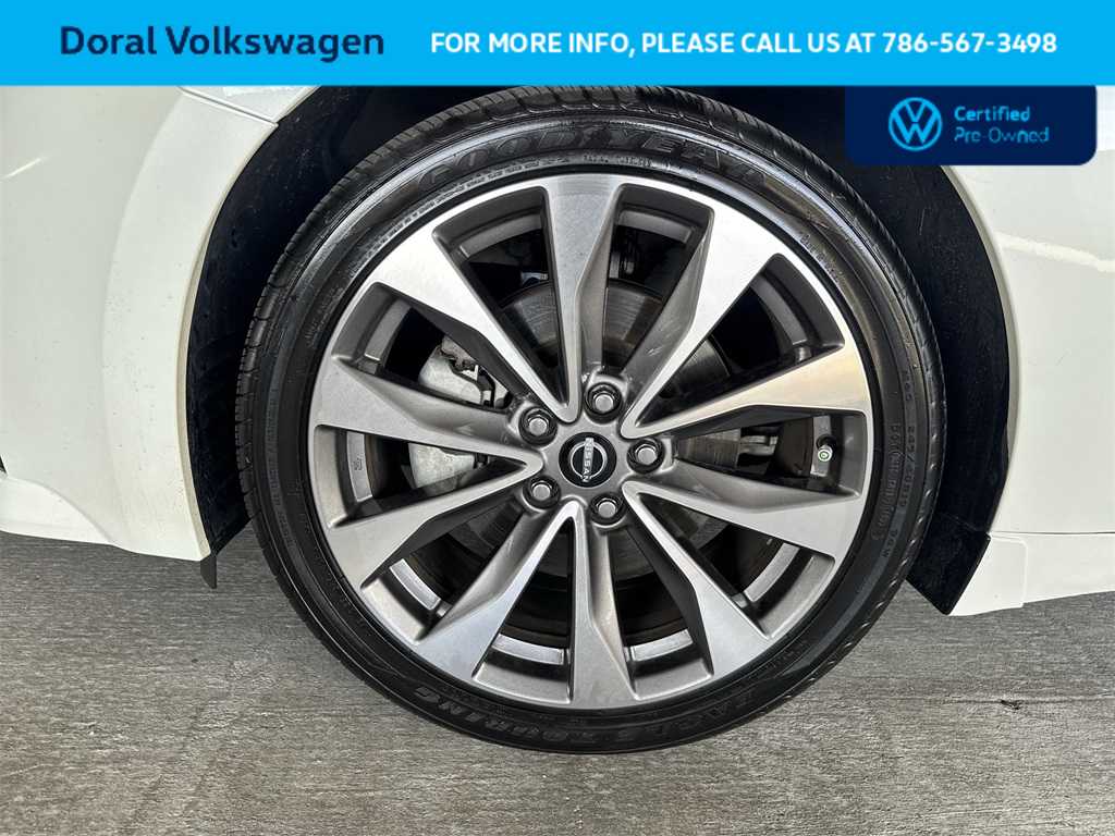 Thumbnail: 2023 Nissan Maxima - 9