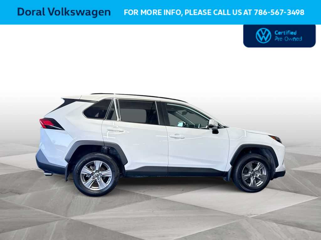 Thumbnail: 2024 Toyota RAV4 - 9