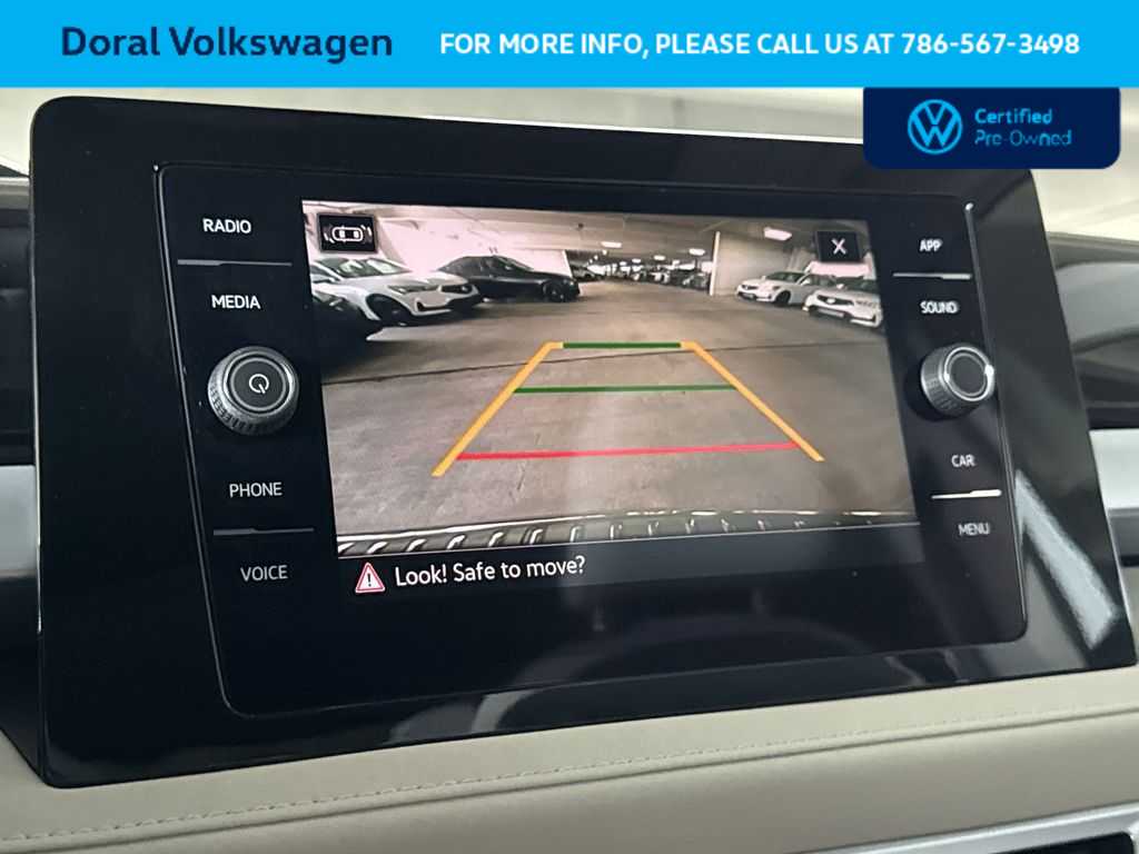 Thumbnail: 2025 Volkswagen Taos - 19