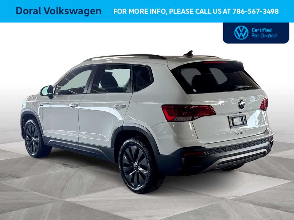 Thumbnail: 2023 Volkswagen Taos - 6