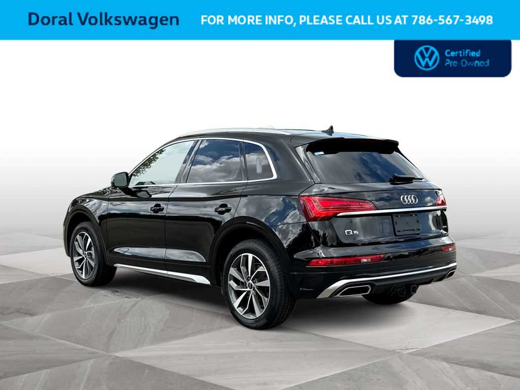 Thumbnail: 2023 Audi Q5 - 6