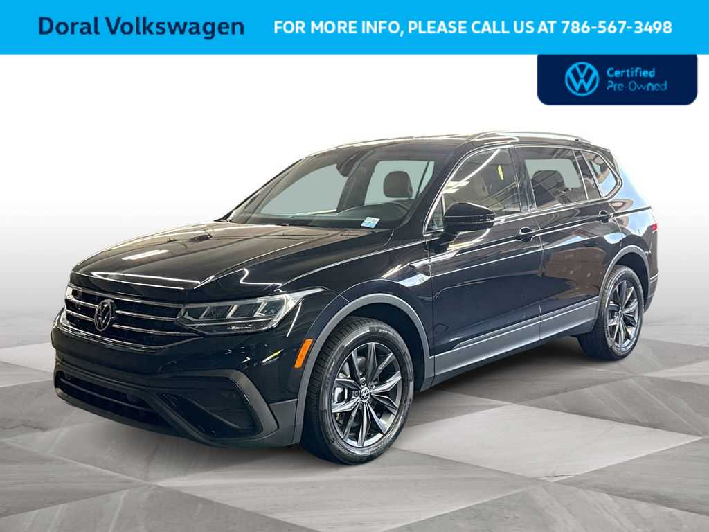 Thumbnail: 2023 Volkswagen Tiguan - 4