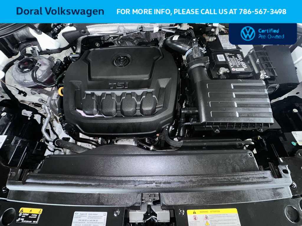 Thumbnail: 2023 Volkswagen Tiguan - 12