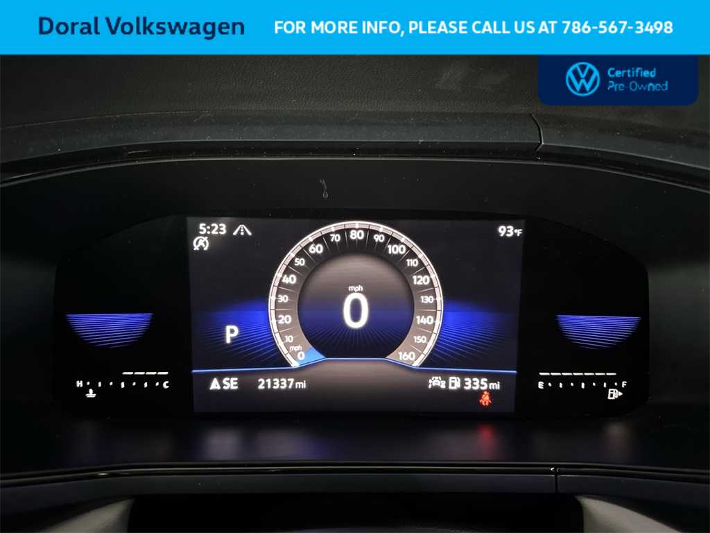 Thumbnail: 2022 Volkswagen Taos - 16