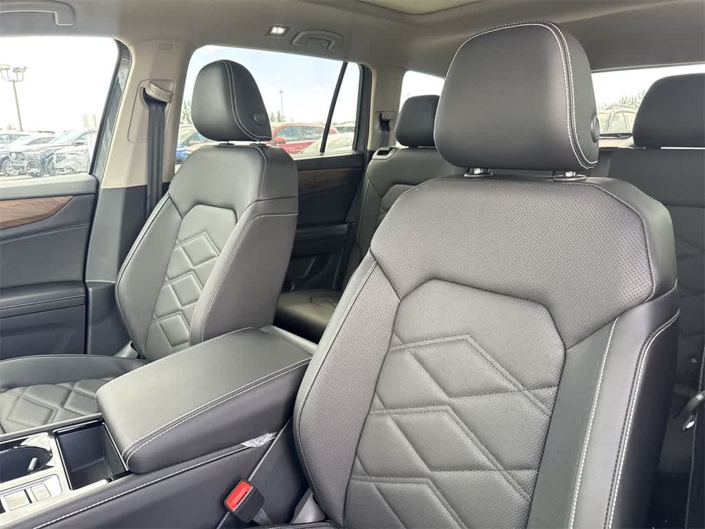 Thumbnail: 2026 Volkswagen Atlas - 13