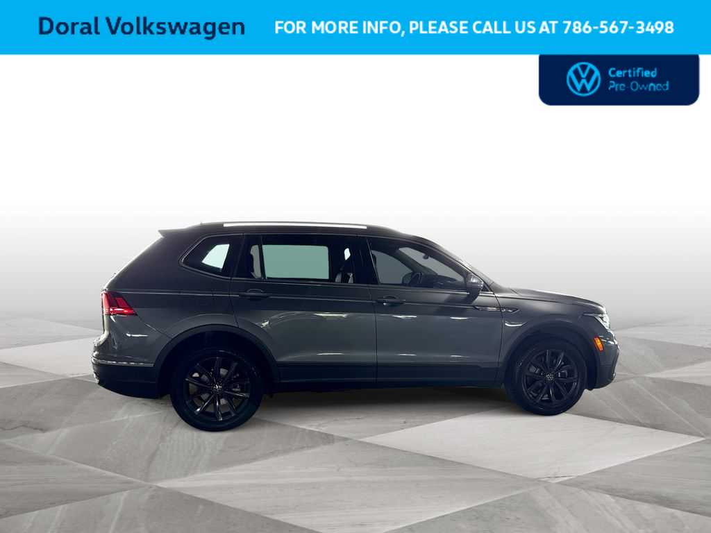 Thumbnail: 2024 Volkswagen Tiguan - 9