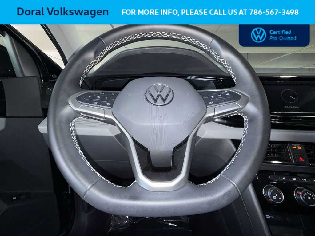 Thumbnail: 2024 Volkswagen Taos - 15