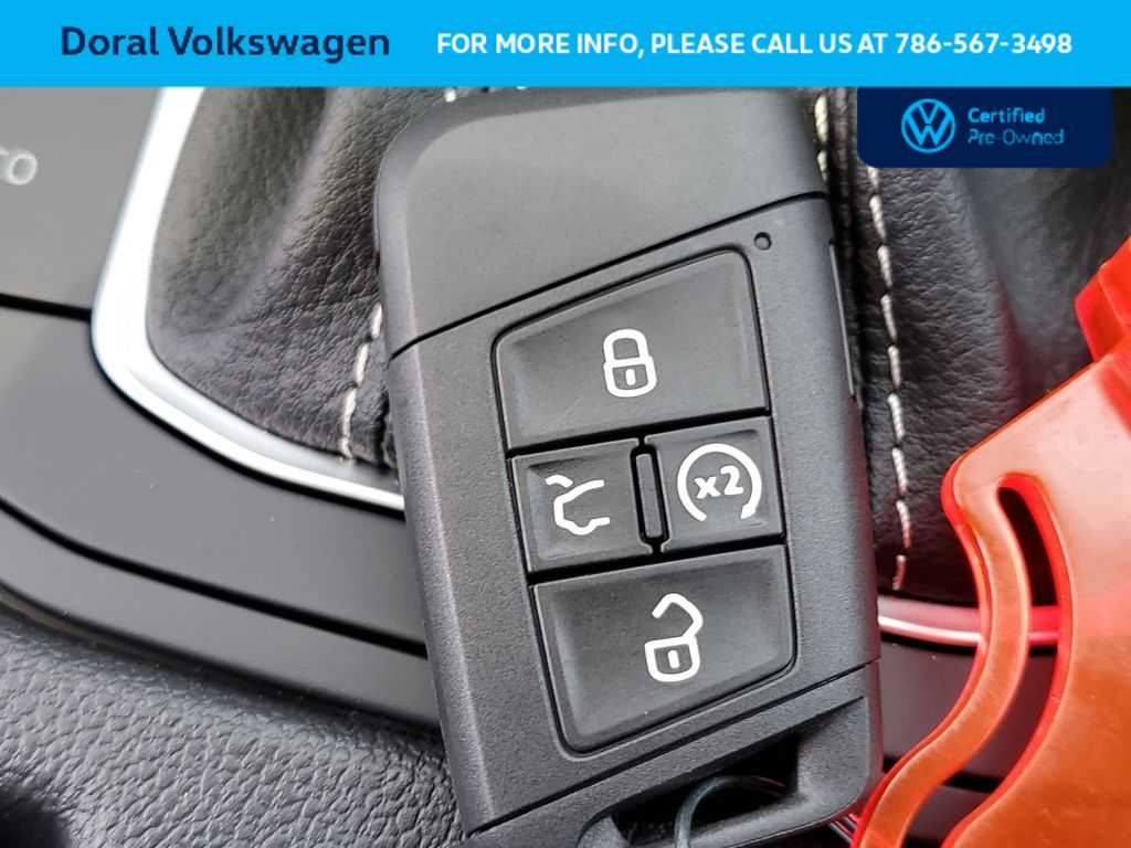Thumbnail: 2023 Volkswagen Jetta - 33