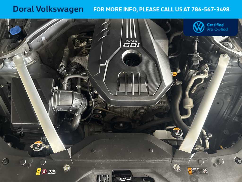 Thumbnail: 2023 Genesis G70 - 12