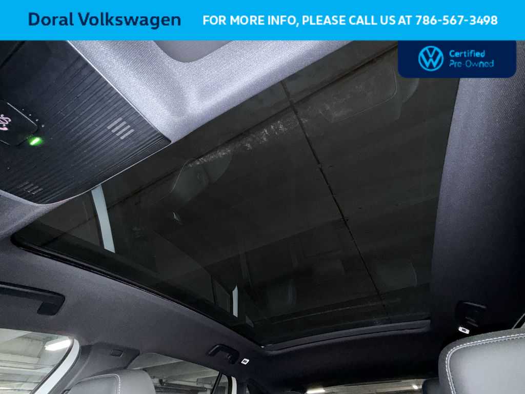 Thumbnail: 2025 Volkswagen ID.4 - 17