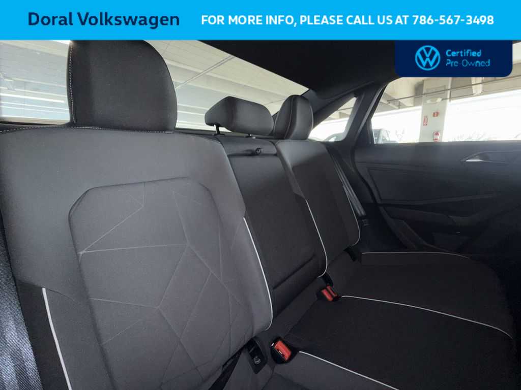 Thumbnail: 2025 Volkswagen Jetta - 26