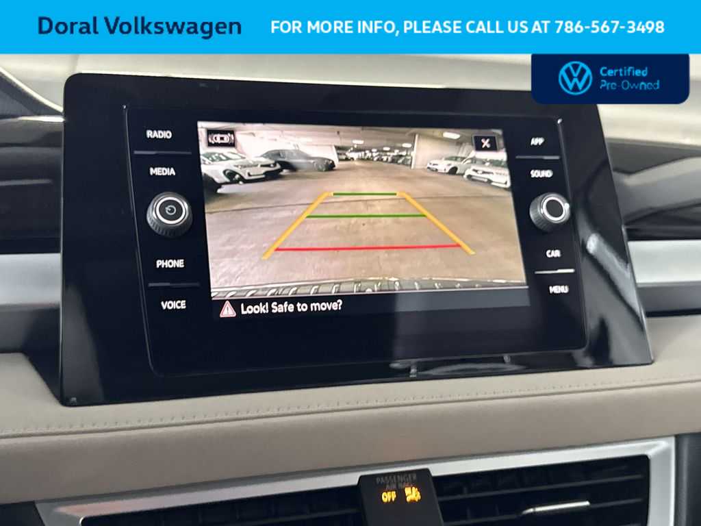 Thumbnail: 2025 Volkswagen Taos - 19